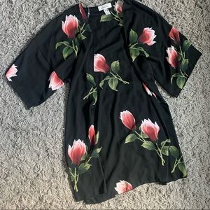 Eden in Love floral kimono - size M